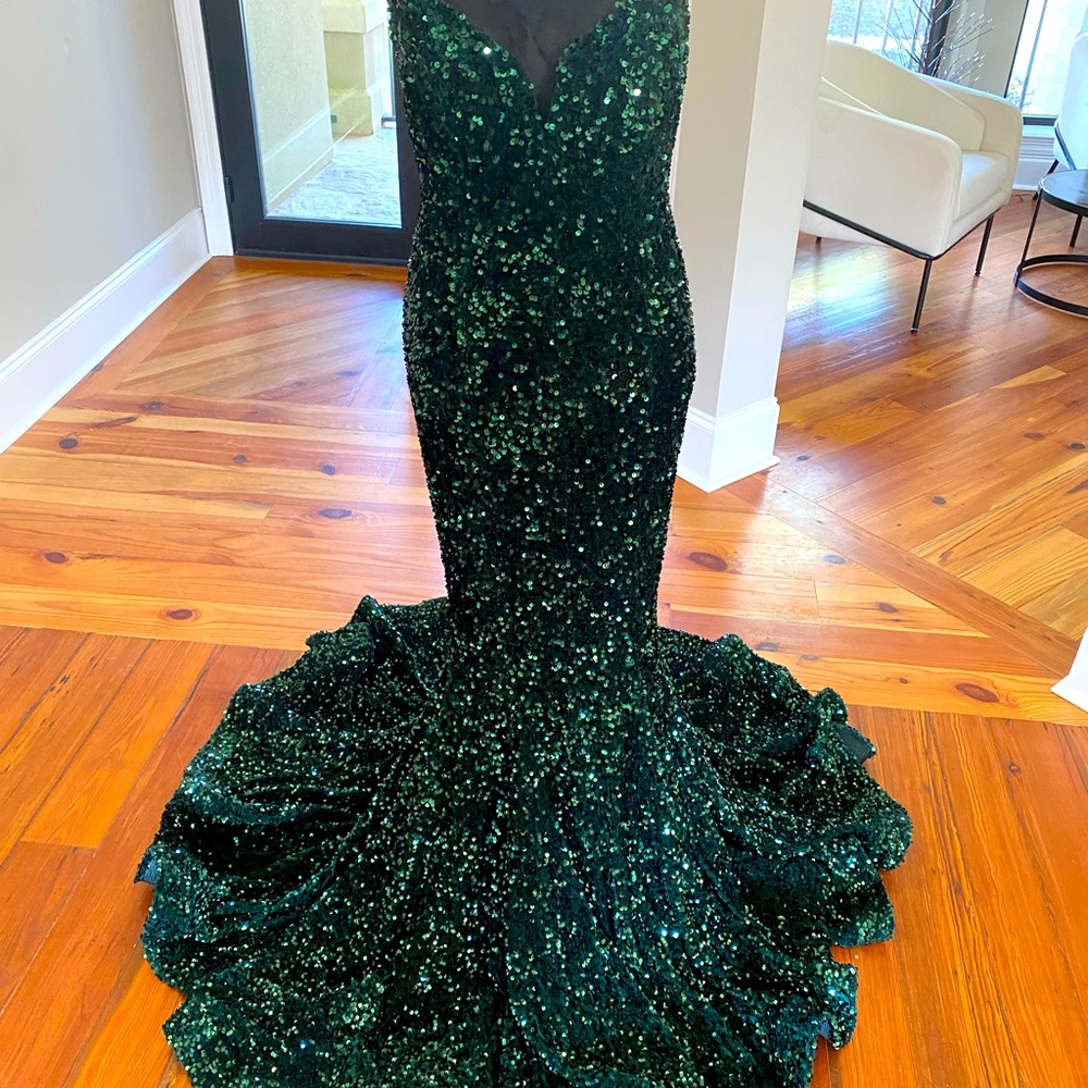 Emerald Green Prom Dress Size 4